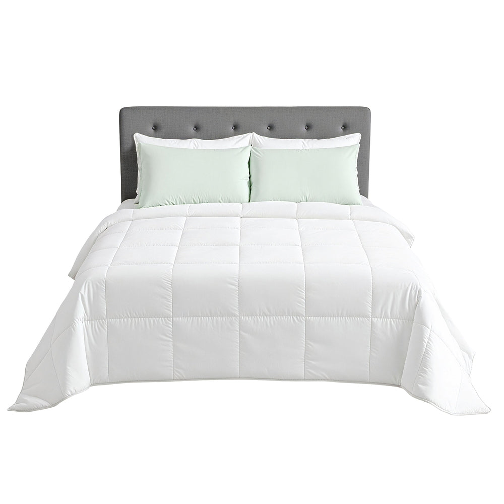 Giselle Bedding 200GSM Bamboo Quilt Summer Quilts All Season Doona Duvet Lightweight Super King - Free Delivery