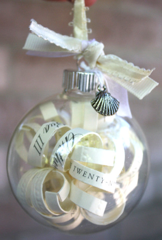 4 x Glass Bauble 8cm Diameter Round Clear with Silver Cap - table or tree